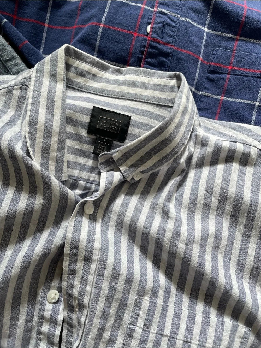 Lot bundle four button up shirts good condition all L hawker rye H&M banana